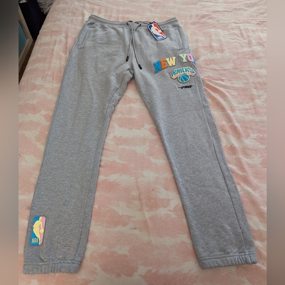 Champs pro standard NY Knicks NBA fleece sweatpants Sm